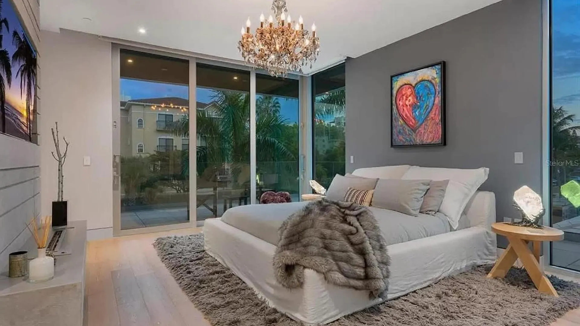 Apartment Modern Waterfront Condo in Sarasota